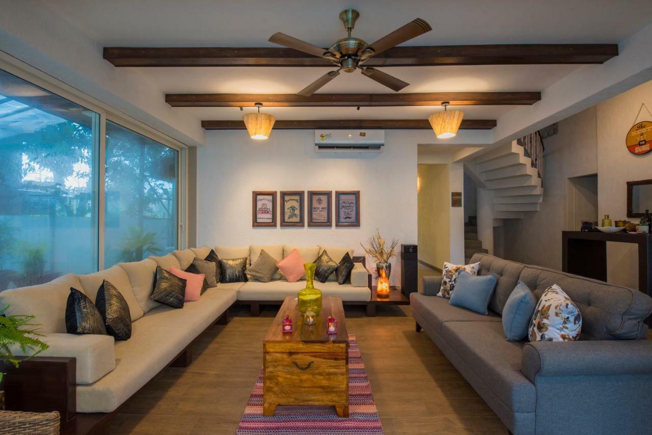 El Lodge By Stayvista - Pool, Lawn, And A Charming Gazebo For Your Perfect Getaway Lonavala Bagian luar foto